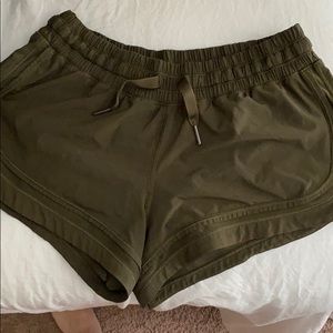 COPY - Green Lulu shorts